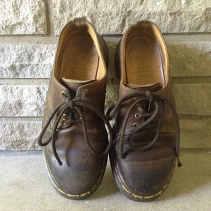Dr Martens Leather Oxfords US 6.5 UK 4 Brown